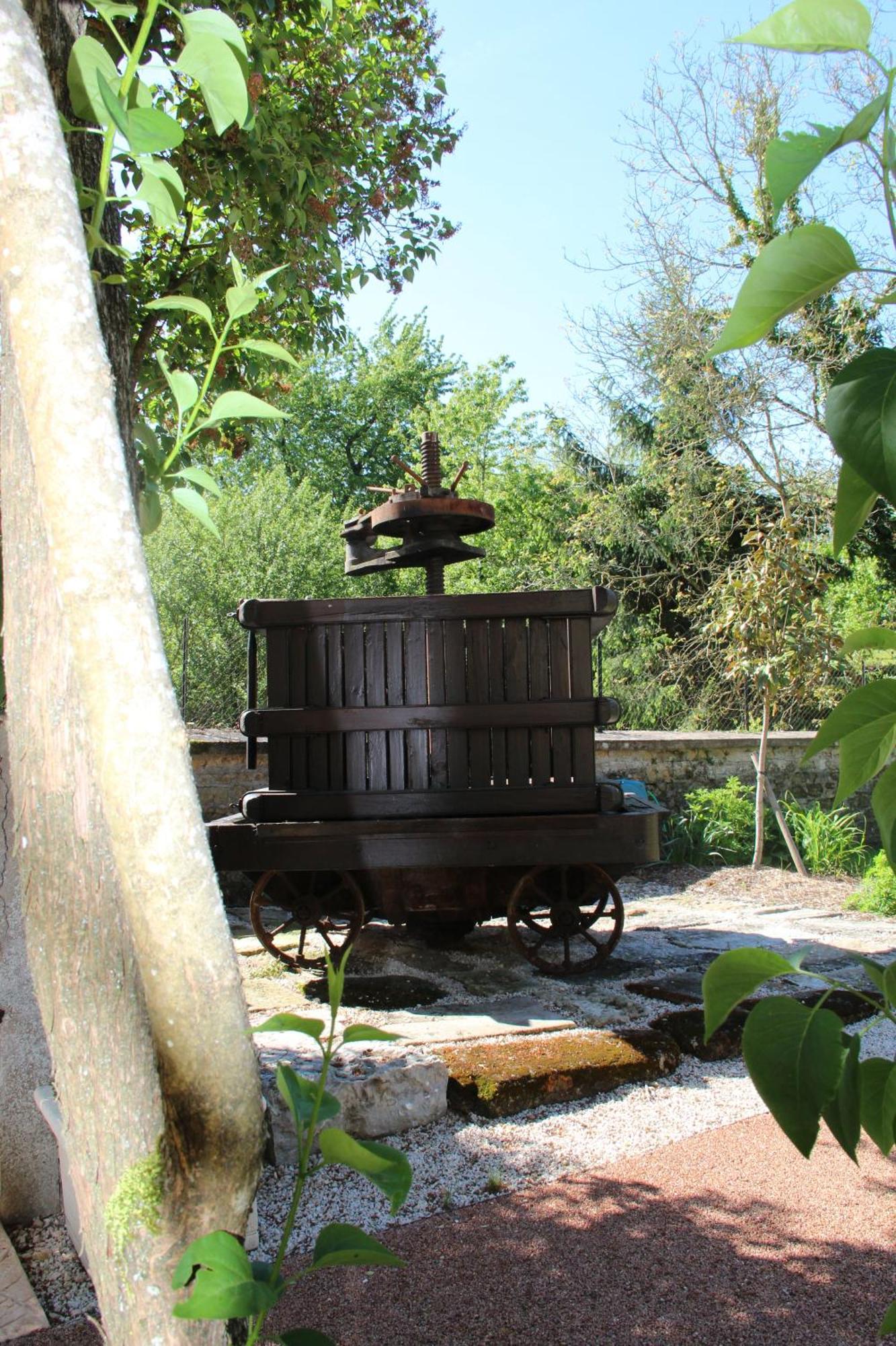 Logis Des Trois Maures Ξενοδοχείο Couches Εξωτερικό φωτογραφία
