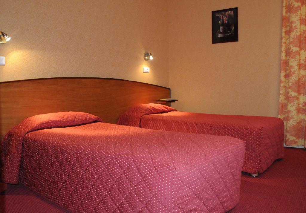 Logis Des Trois Maures Ξενοδοχείο Couches Δωμάτιο φωτογραφία